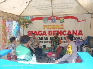 Menjelang Pilkada Bhabinkamtibmas Kampung Rawa Lakukan Koordinasi Kamtibmas Kewilayahan Bersama Tiga Pilar