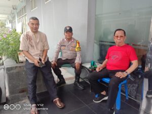 Memasuki Kampanye Pilkada DKI Jakarta Bhabinkamtibmas Kartini Melakukan Sambang Pemukiman