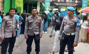 Polsek Johar Baru Melakukan Pengamanan Dan Monitoring Acara Kegiatan Forest 2024 SMK Negeri 14 Jakarta