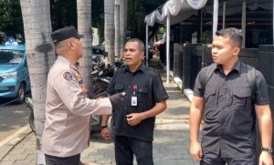 Pelayanan Polri Kepada Jemaat Gereja GPIB Paulus Menteng