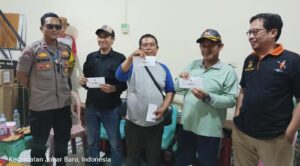 Bhabinkamtibmas Kampung Rawa Hadiri Pembentukan Panitia Pemilihan Bakal Calon LMK RW 05 Tahun 2024-2029.