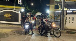 Berikan Keamanan dan Kenyamanan Wilayah Menjelang Pilkada Polsek Johar Baru Melaksanakan Patroli Cipta Kondisi.