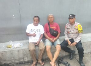 Bhabinkamtibmas Kelurahan Johar Baru melaksanakan kegiatan Sambang dan Patroli Dialogis