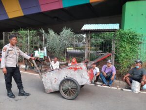 Unit Samapta Polsek Kemayoran Melaksanakan Kegiatan Sambang Dan Patroli Dialogis