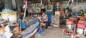 Bhabinkamtibmas Kelurahan Utan Panjang Melakukan Kegiatan Patroli Dialogis