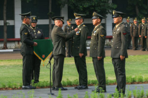 Kostrad Gelar Upacara Peringatan HUT ke-79 TNI di Markas Kostrad, Jakarta