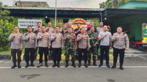 Sambangi Mako Koramil 06 Cempaka Putih Polsek Cempaka Putih Ucapkan HUT TNI Ke-79