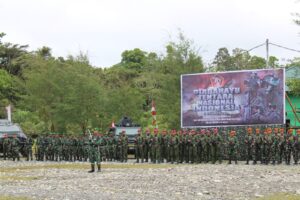 Kodim 1715/Yahukimo Rayakan HUT Ke-79 TNI Bersama Forkopimda dan Masyarakat