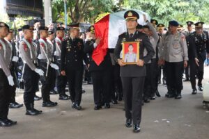 Kapolri Takziah atas Meninggalnya Kapolres Boyolali AKBP Muhammad Yoga Buana Dipta Ilafi