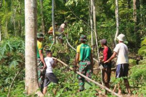 Wujudkan Mimpi Warga, Prajurit Ksatria Bharata Yonif 412 Kostrad Gelar Karya Bakti dan Fungsikan Lagi Sumber Mata Air
