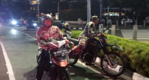 Sinergitas TNI-Polri Menteng Patroli Bermotor Antisipasi Warga Depan Grand Hyatt Menteng