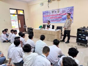 Deteksi Dini Tawuran Pelajar, Polsek Johar Baru Adakan Sosialisasi Dan Deklarasi Anti Tawuran