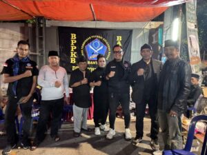 Panit Binmas Polsek Johar Baru Melaksanakan Kegiatan Sambang dan Patroli Dialogis