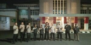 Cegah Tawuran Dan Gangguan Kamtibmas Polsek Cempaka Putih Bersama Tiga Pilar Laksanakan Patroli Cipta Kondisi