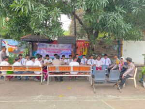 Anti Tawuran Polsek Johar Baru Berikan Penyuluhan Pemahaman Bahaya Tawuran, Pelajar SMK Negeri 31 Jakarta.
