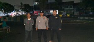 Kapolsubsektor Sarinah Patroli Wilayah Untuk Cegah Tawuran Warga Dan Pilkada Aman Di Jalan Tambak Ujung