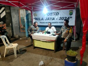 Bhabinkamtibmas Kebon Sirih Pemantauan Dan Cegah Tawuran Warga Serta Pilkada Aman Di Posko Nila Jaya