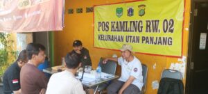 Bhabinkamtibmas Kelurahan Utan Panjang Melakukan Kegiatan Patroli Dialogis