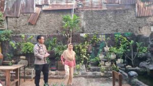 Jelang Pilkada Bhabinkamtibmas Karet Tengsin Sambang Ketua RT 08/04 Dan Warga Koordinasi Lokasi TPS 06
