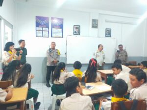 Puluhan Pelajar SMP Advent Deklarasi Anti Tawuran