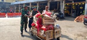 Peduli Terhadap Lingkungan, Koramil 08/DS Giat Karya Bakti