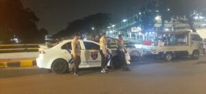 Patroli Tiga Pilar Polsek Metro Menteng Antisipasi Kejahatan Jalanan Dan Cegah Tawuran Warga Di Posko Menteng Tenggulun