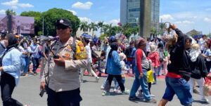 Imbauan Bhabinkamtibmas Gondangdia Kepada Warga Sekitar Bunderan Hotel Indonesia Menteng