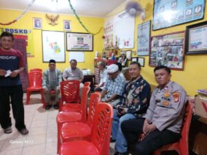 Kapolsubsektor Kayu Awet Hadir Memonitor Dalam Pemilihan LMK RW 079 Kelurahan Johar Baru.