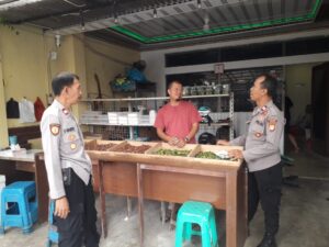 Unit Samapta Polsek Senen Tingkatkan Patroli Sampaikan Pilkada Damai Dan Aman