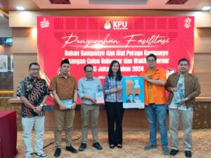 Kapolsek Senen Monitoring Kegiatan Rapat Penyerahan Fasilitasi Bahan Kampanye Dan Alat Peraga