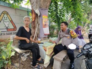 Sambang Bhabinkamtibmas Ciptakan Pilkada 2024 Aman dan Damai.