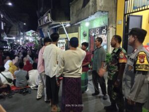 Bhabinkamtibmas Hadiri Maulid Nabi Muhammad SAW di Musholla Al-Barokah