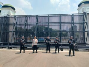 Minggu Hari Apel Pengamanan Dan Antisipasi Unjuk Rasa Di Gedung DPR RI