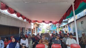 Sambutan Bhabinkamtibmas terkait Demokrasi Dalam Pemilih LMK RW. 006