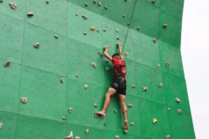 Tim Climber Yonif 305/Tengkorak Laksanakan Pembinaan Rutin dengan Semangat Tinggi