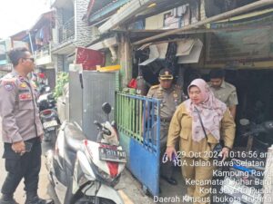Bhabinkamtibmas Bersama Tiga Pilar Kelurahan Kampung Rawa CRM (Cepat Respon Masyarakat) di RW 04