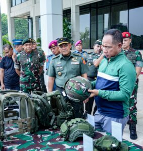 Pangkostrad Hadiri Gelar Perlengkapan Kaporlap dan Kapsatlap Satgas Opsdagri 2025