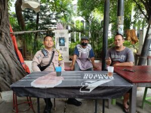 Himbauan Pilkada Aman dan Damai oleh Bhabinkamtibmas Gunung Sahari Utara di RW 03