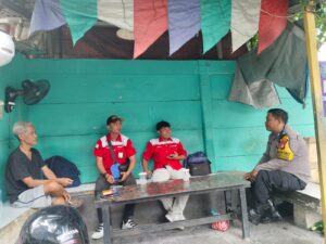Bhabinkamtibmas Kelurahan Kemayoran Melaksanakan Kegiatan Himbauan tentang Judi Online , Pinjol dan Berita Hoaks