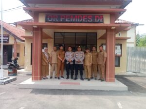 Polsek Sedong Laksanakan Cooling System Jelang Pilkada, Sambang Silaturahmi Dengan Pemdes Putat
