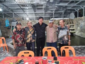 Dukungan Masyarakat Mengalir Deras untuk Khenoki Waruwu dan Sabahati Gulo di Pilkada Nias Barat