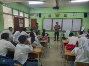 Penyuluhan Dan Deklarasi Damai Anti Tawuran Pelajar SMA 68 Jakarta