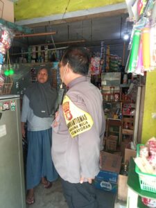 Bhabinkamtibmas Harapan Mulia Monitoring Ketahanan Pangan