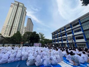 Penyuluhan Tawuran Dan Kenakalan Remaja, Bhabinkamtibmas Karet Tengsin Kepada Pelajar SMPN 181 Dilanjutkan Deklarasi Anti Tawuran