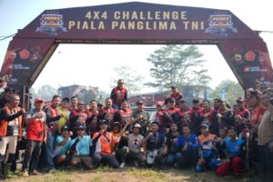 Pangkostrad Hadiri Pembukaan Turnamen Off-Road Piala Panglima TNI 2024
