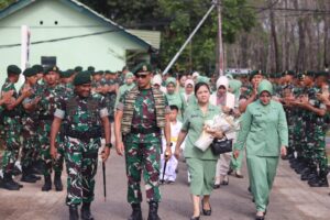Danbrigif 3/TBS Letkol Inf Gustiawan Ferdianto Kunjungi Yonif 433/Julu Siri, Tekankan Kepatuhan dan Keharmonisan
