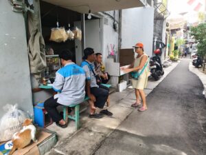 Patroli Dan Sambang Sore Hari Bersama Bhabinkamtibmas dan warga Gunung Sahari Utara