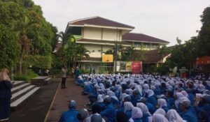 Polsek Johar Baru Cegah Tawuran dan Judi Online dengan Penyuluhan di SMK Negeri 14 Jakarta