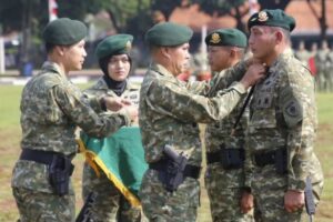 Pangdivif 1 Kostrad Pimpin Upacara Sertijab Danbrigif 17 Kostrad dan Tradisi Korps Prajurit Divif 1 Kostrad