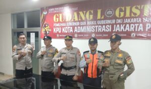 Komitmen Keamanan Pemilu: Polsek Johar Baru Bersama Satpol PP dan Dishub Amankan Gudang Logistik KPU